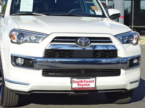 Certified 2024 Toyota 4Runner Limited AWD/4WD image 4