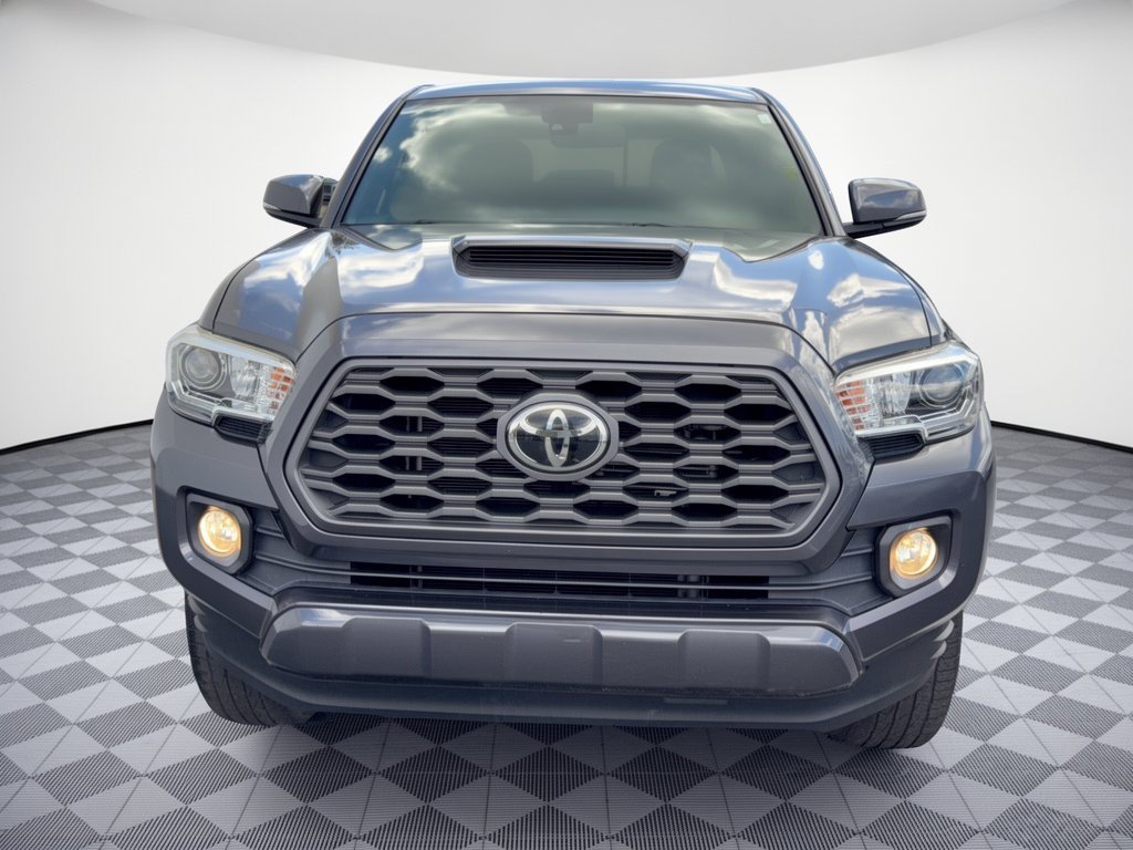 Used 2020 Toyota Tacoma TRD Sport w/ TRD Premium Sport Package RWD image 6