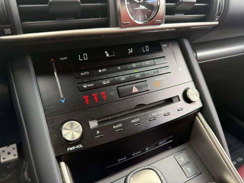 Used 2018 Lexus IS 300 F Sport image 23