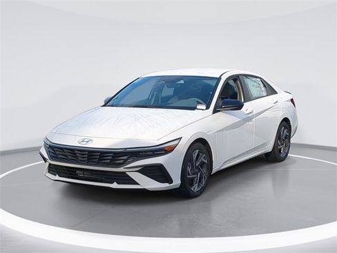 New 2025 Hyundai Elantra Sport image 1