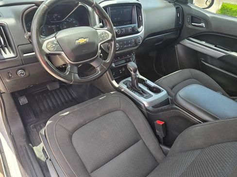 Used 2022 Chevrolet Colorado LT w/ Fleet Safety Package RWD image 17