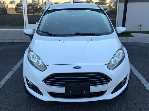 Used 2014 Ford Fiesta SE w/ Equipment Group 201A FWD image 18