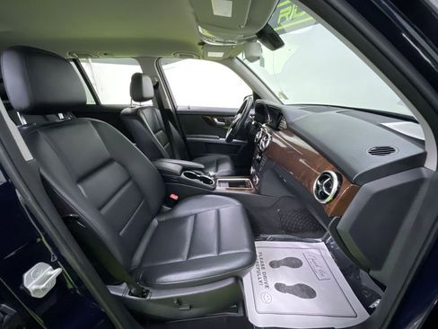Used 2015 Mercedes-Benz GLK 350 2WD image 26