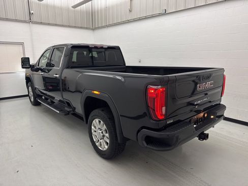 Used 2020 GMC Sierra 3500 Denali w/ Denali Ultimate Package image 15