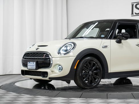 Used 2020 MINI Cooper S w/ Storage Package FWD image 26