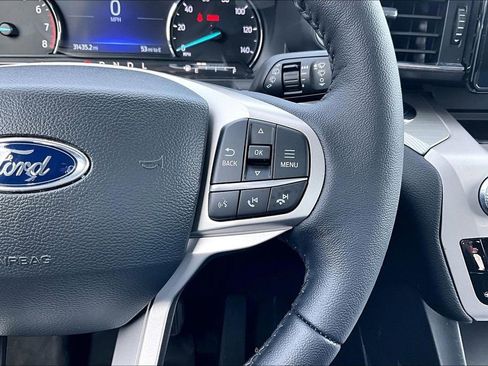 Certified 2022 Ford Explorer XLT w/ Equipment Group 202A image 19