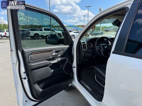 Used 2021 RAM 1500 Laramie image 11