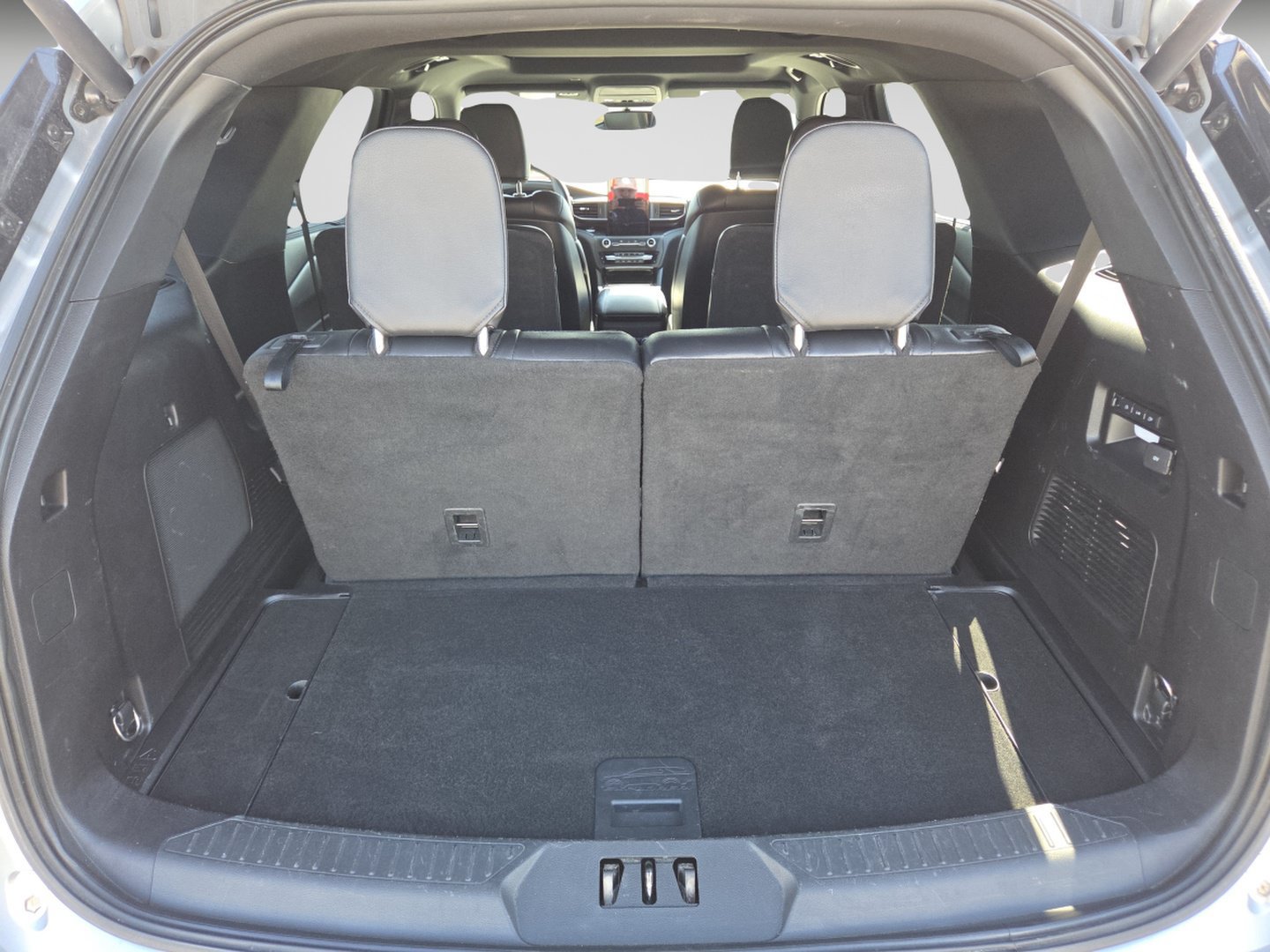 Used 2020 Ford Explorer ST w/ ST Street Pack AWD/4WD image 32