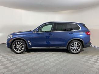 Used 2023 BMW X5 sDrive40i w/ Luxury Seating Package video 2