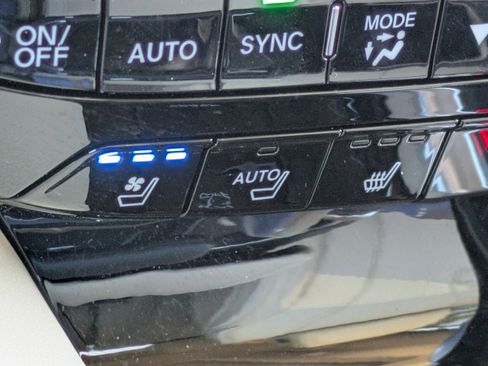 Used 2024 Acura MDX SH-AWD w/ Advance Package image 30