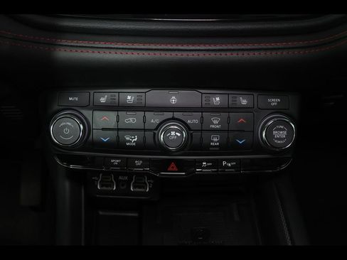 Used 2023 Dodge Durango R/T AWD/4WD image 29