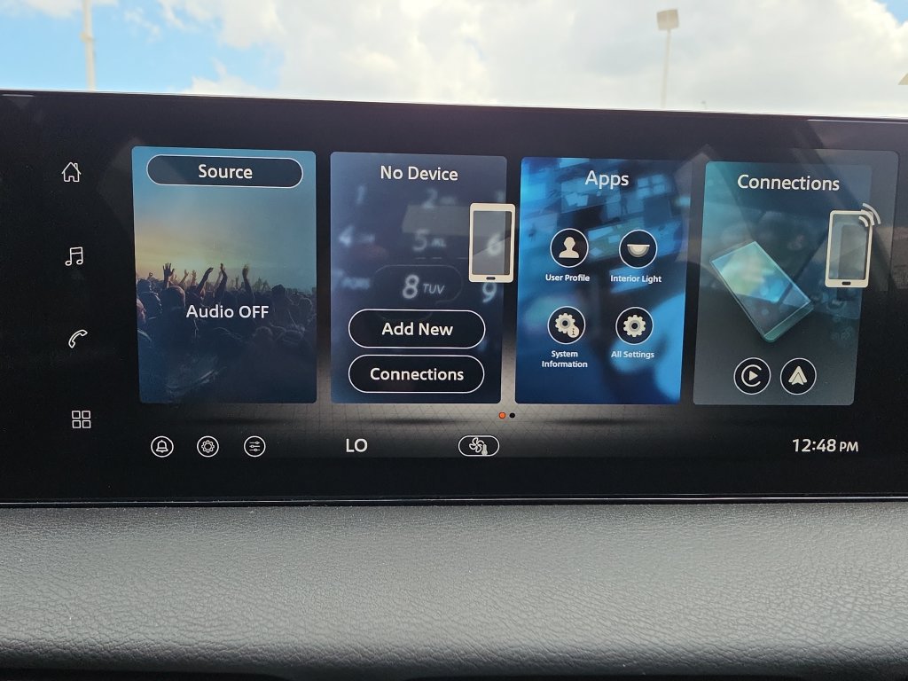 New 2027 Nissan Sentra SR w/ Floor Mat Package FWD image 18