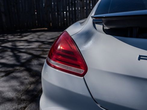 Used 2014 Porsche Panamera 4 image 9