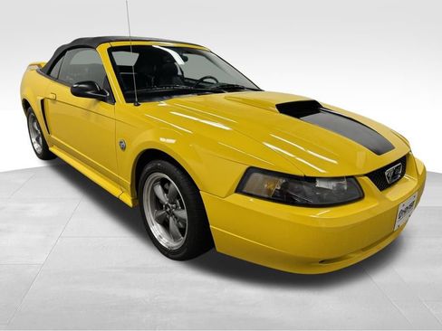 Used 2004 Ford Mustang GT image 3