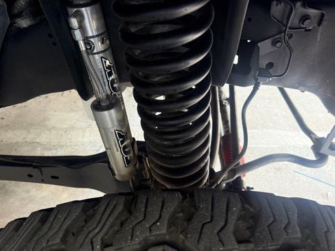 Used 2016 Ford F250 Lariat w/ Lariat Ultimate Package image 58