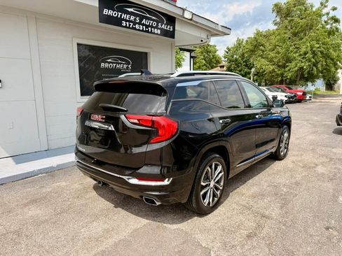 Used 2019 GMC Terrain Denali w/ Advanced Safety Package FWD image 13