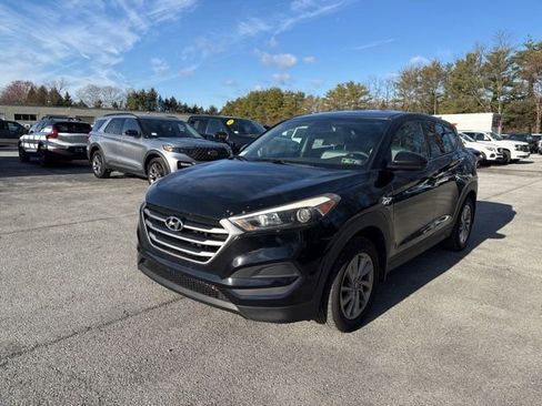Used 2018 Hyundai Tucson SE image 3