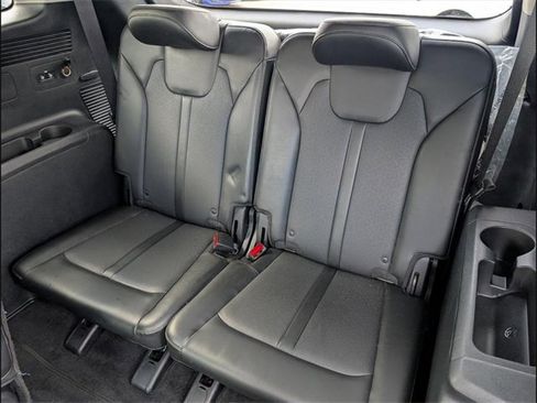 Used 2021 Kia Sorento SX image 11