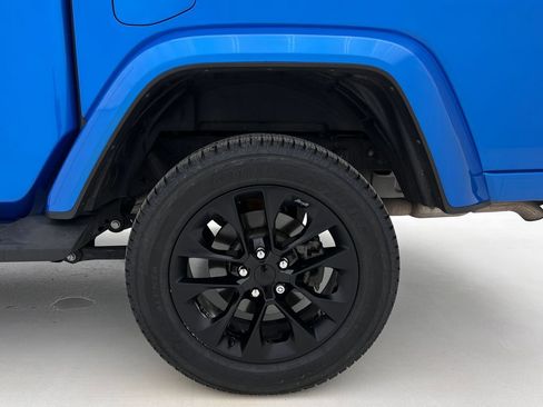 Used 2022 Jeep Gladiator Overland image 27