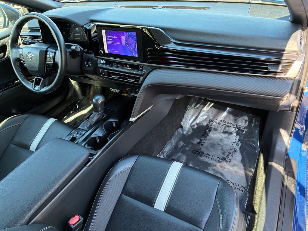 Used 2026 Toyota Camry SE FWD image 31