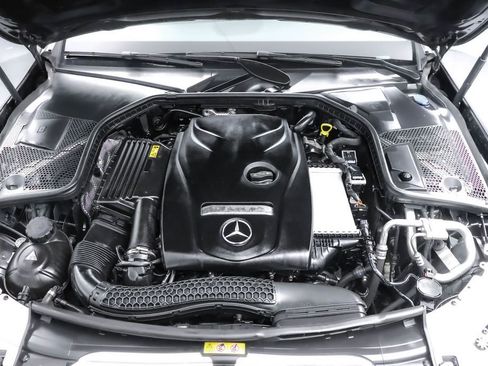 Used 2018 Mercedes-Benz C 300 4MATIC Sedan image 32