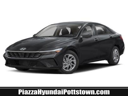 New 2025 Hyundai Elantra SEL