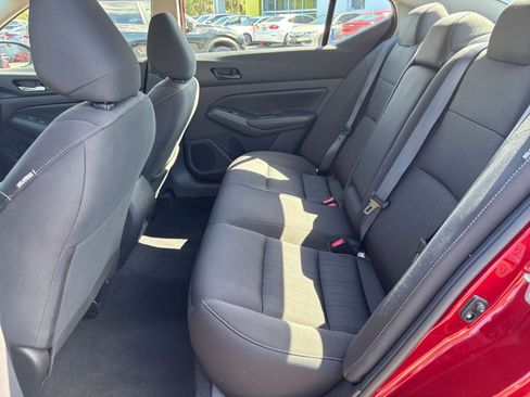 Used 2025 Nissan Altima 2.5 SV FWD image 25