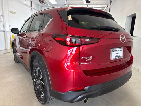 Certified 2023 MAZDA CX-5 AWD 2.5 S w/ Premium Plus Pkg image 4