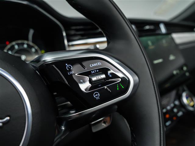 New 2025 Jaguar F-PACE R-Dynamic S AWD/4WD image 22