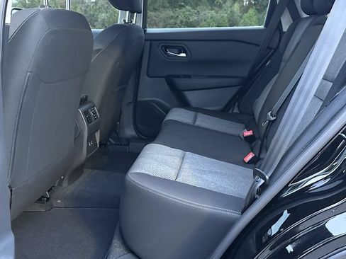 New 2026 Nissan Rogue SV FWD image 17