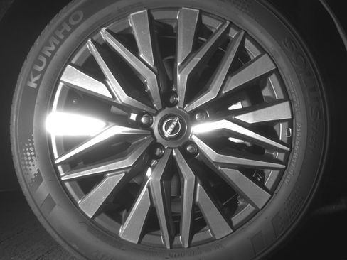 Used 2025 Nissan Altima 2.5 SV image 13