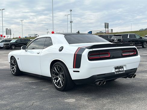 Used 2016 Dodge Challenger R/T Scat Pack w/ Leather Interior Group image 6