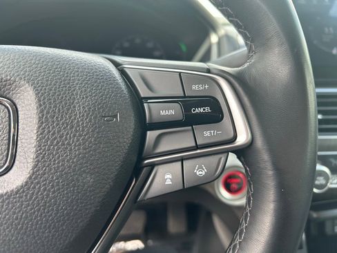 Used 2019 Honda Accord EX-L image 24