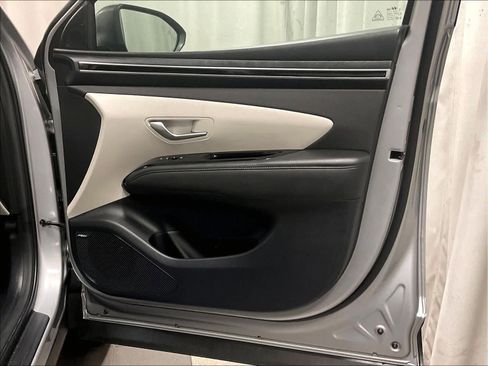 Used 2024 Hyundai Tucson Limited image 12