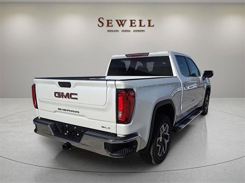 Used 2023 GMC Sierra 1500 SLT image 4