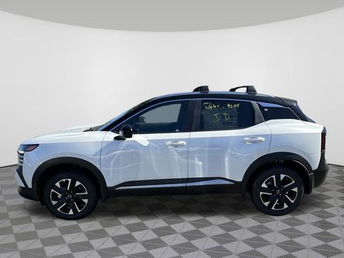 New 2026 Nissan Kicks SV w/ SV Premium Package image 10