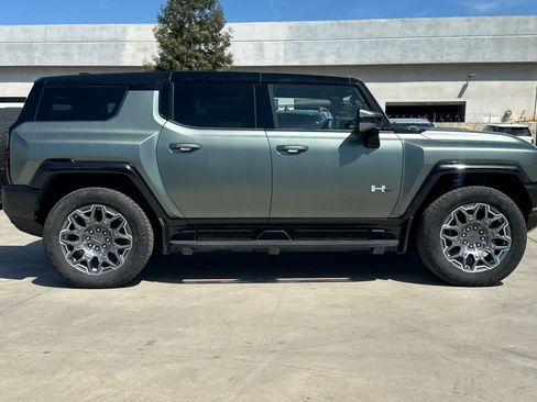 Used 2024 GMC Hummer EV 3X image 9