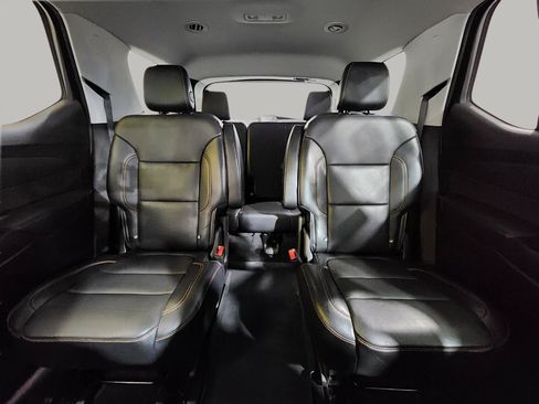 Used 2018 Chevrolet Traverse Premier AWD/4WD image 28
