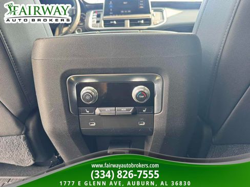 Used 2021 GMC Yukon AT4 AWD/4WD image 27