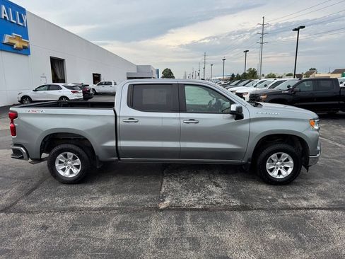 Used 2025 Chevrolet Silverado 1500 LT AWD/4WD image 8