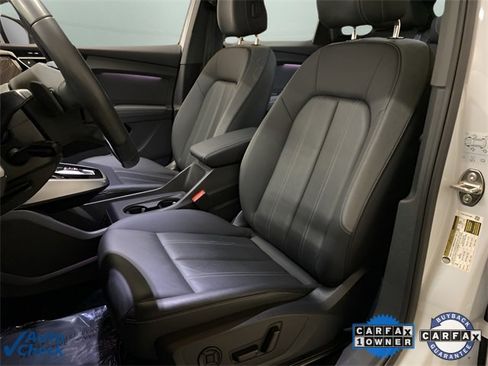 Used 2024 Audi Q4 e-tron Premium Plus w/ Premium Plus image 62