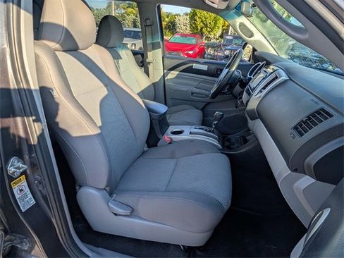 Used 2015 Toyota Tacoma TRD Pro image 15