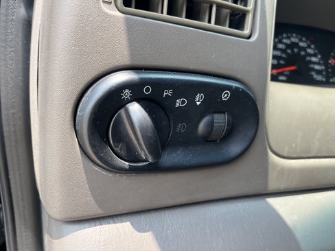 Used 2003 Ford Excursion Limited AWD/4WD image 18