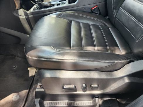Used 2018 Ford Escape Titanium FWD image 24