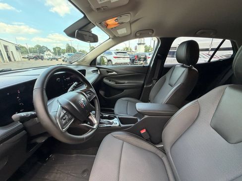 Used 2024 Buick Encore GX Preferred FWD image 4