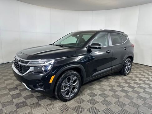 Used 2024 Kia Seltos S image 7