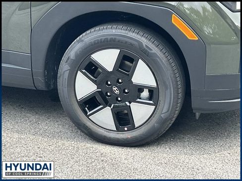 New 2026 Hyundai Santa Fe SEL FWD image 9