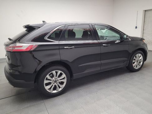 Used 2024 Ford Edge Titanium image 10