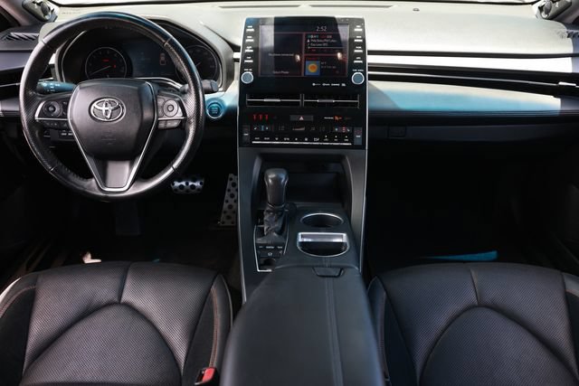 Used 2019 Toyota Avalon Touring FWD image 24