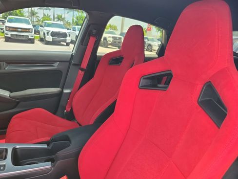 Used 2025 Honda Civic Type R image 15